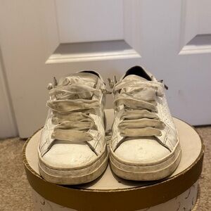 P448 white patent sneakers